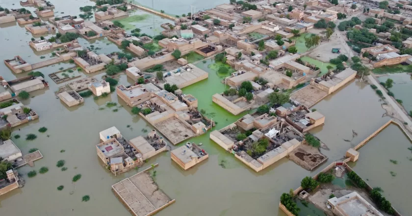Climate-intensified Pakistan flooding impacts 33 million