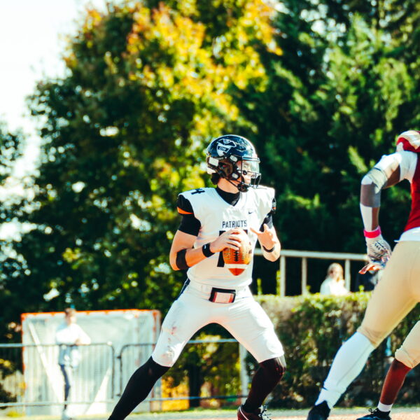 Xavier Stearn ‘26, Brandon Truszkowski ‘26 commit to early college enrollment in preparation for Division I football